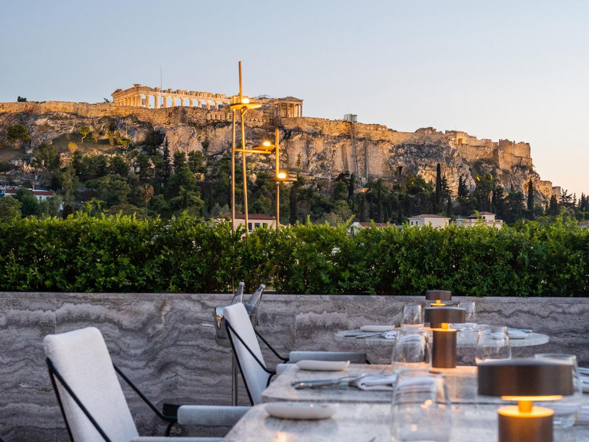 The Dolli At Acropolis, A Hotel To Live Athena Bagian luar foto